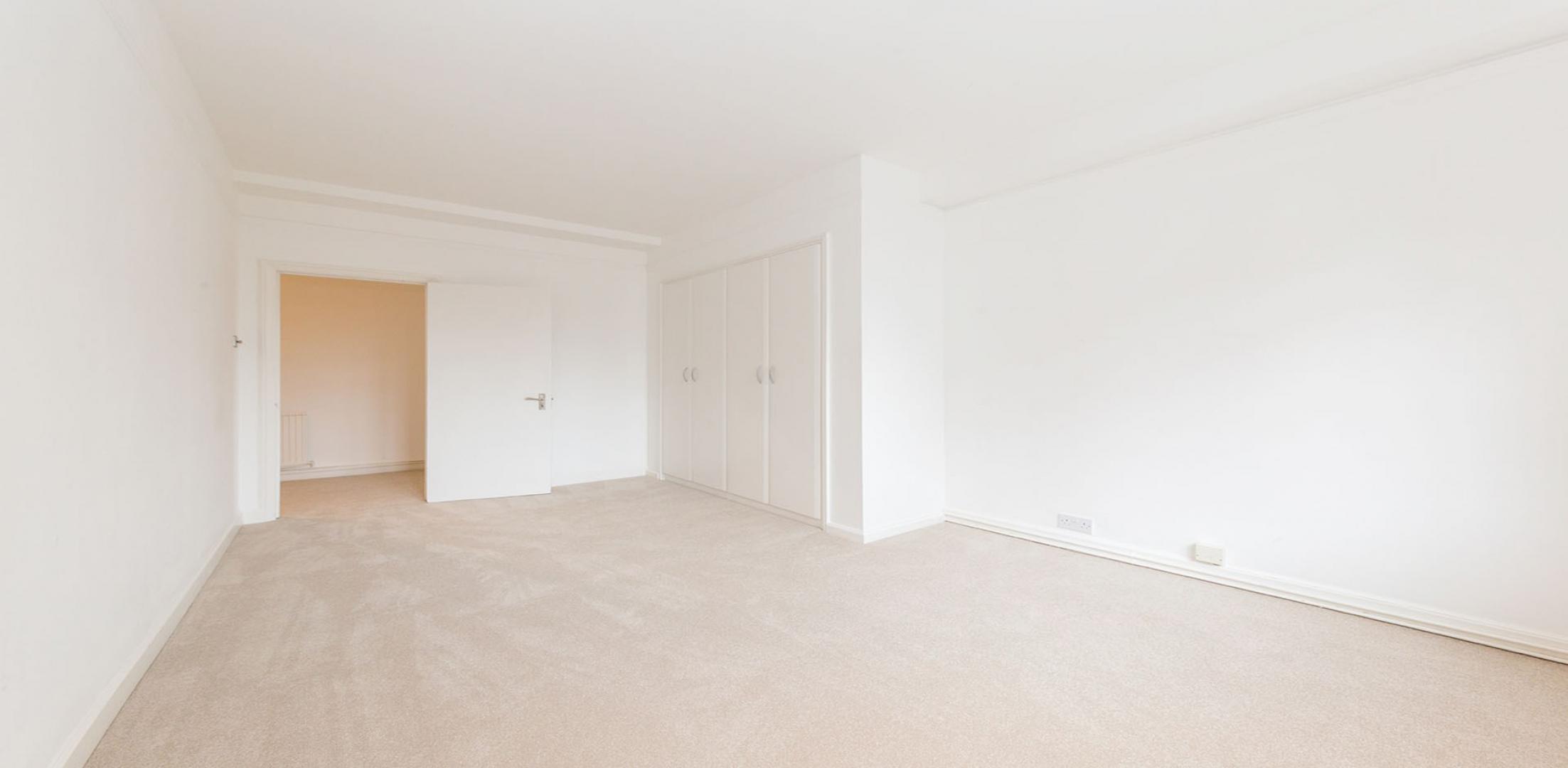 Modern Apartment Buckland Crescent, Belsize Park